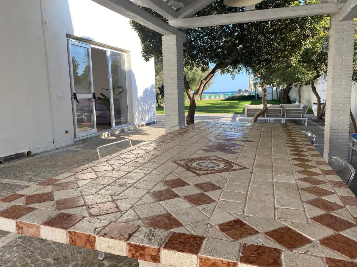 Villa degli Squali Suite Home Terracina Esterno foto